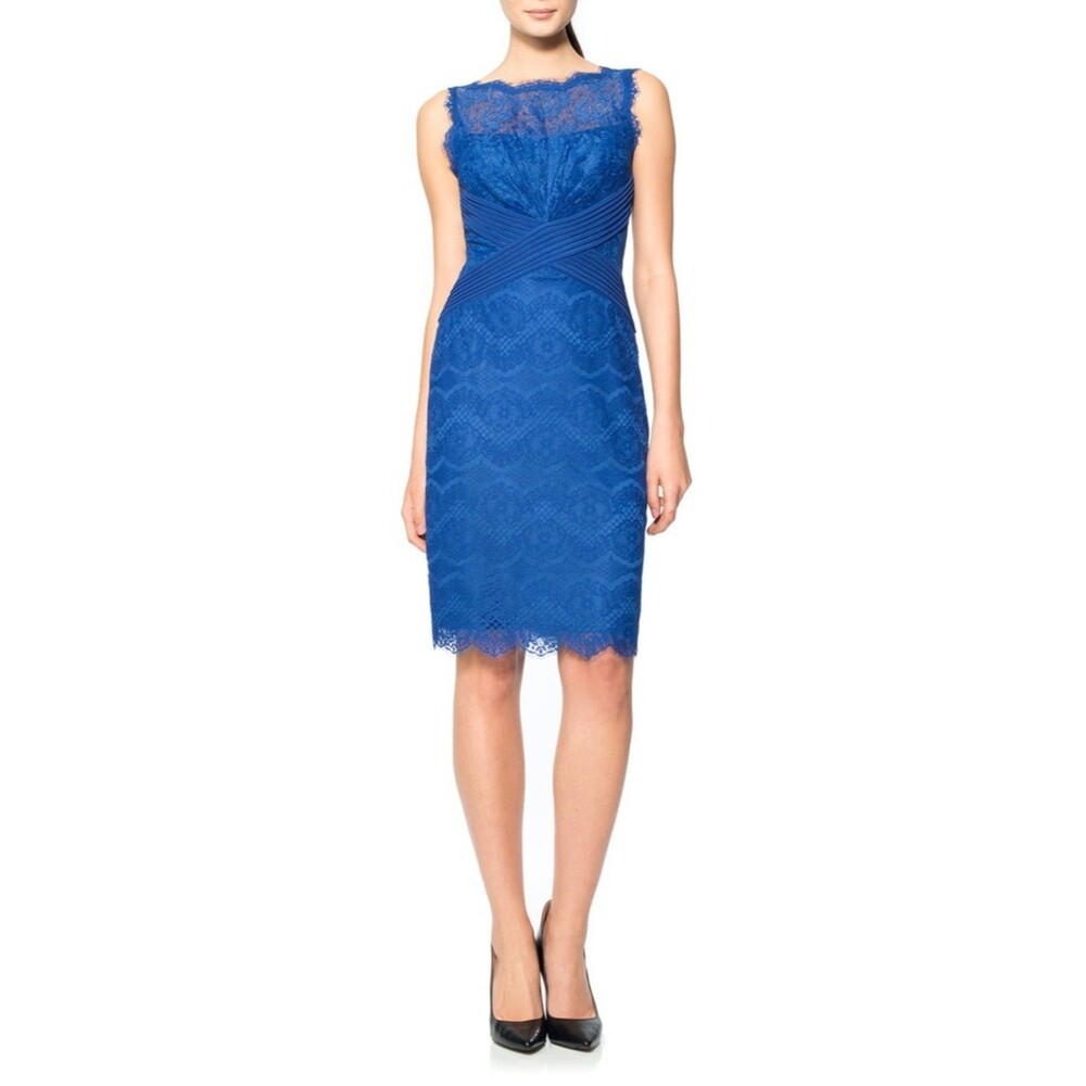 Tadashi Shoji Blue Chantilly Lace Boatneck Sheath Dress Women’s Size M 8 Petite
